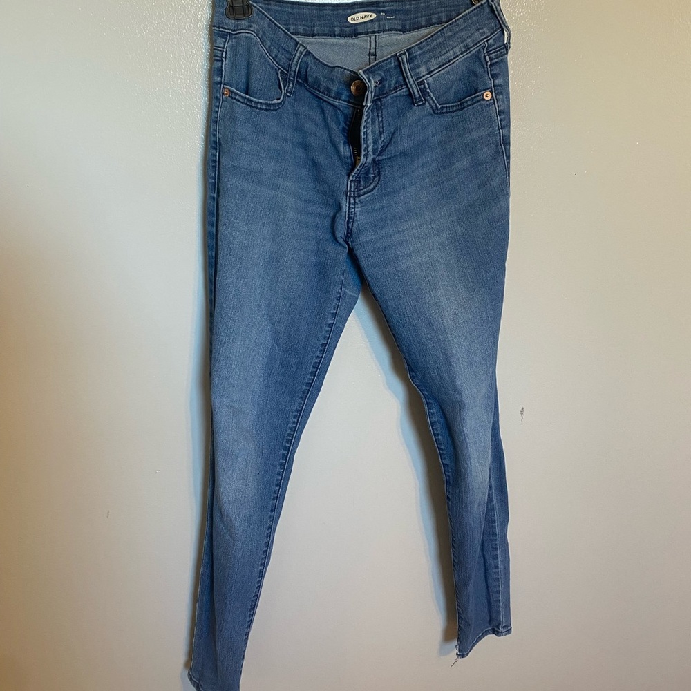 Old Navy women’s size 4 mid rise jeans